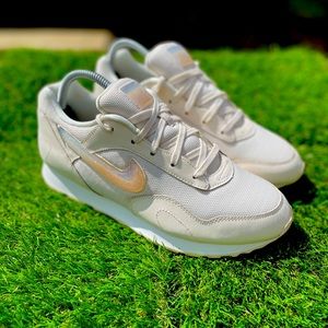 Nike outburst prm sneakers